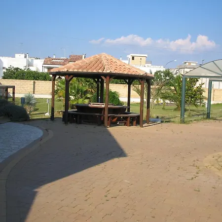 Il Giardino Di Flora Apartment *